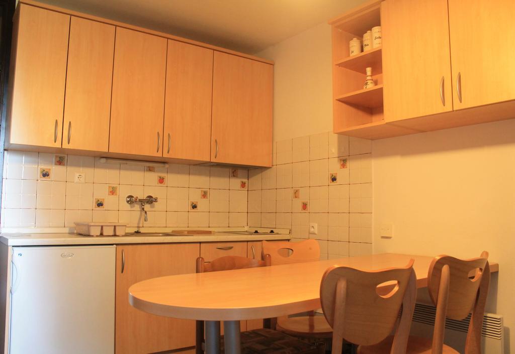 Apartments Rogla Зрече Екстер'єр фото