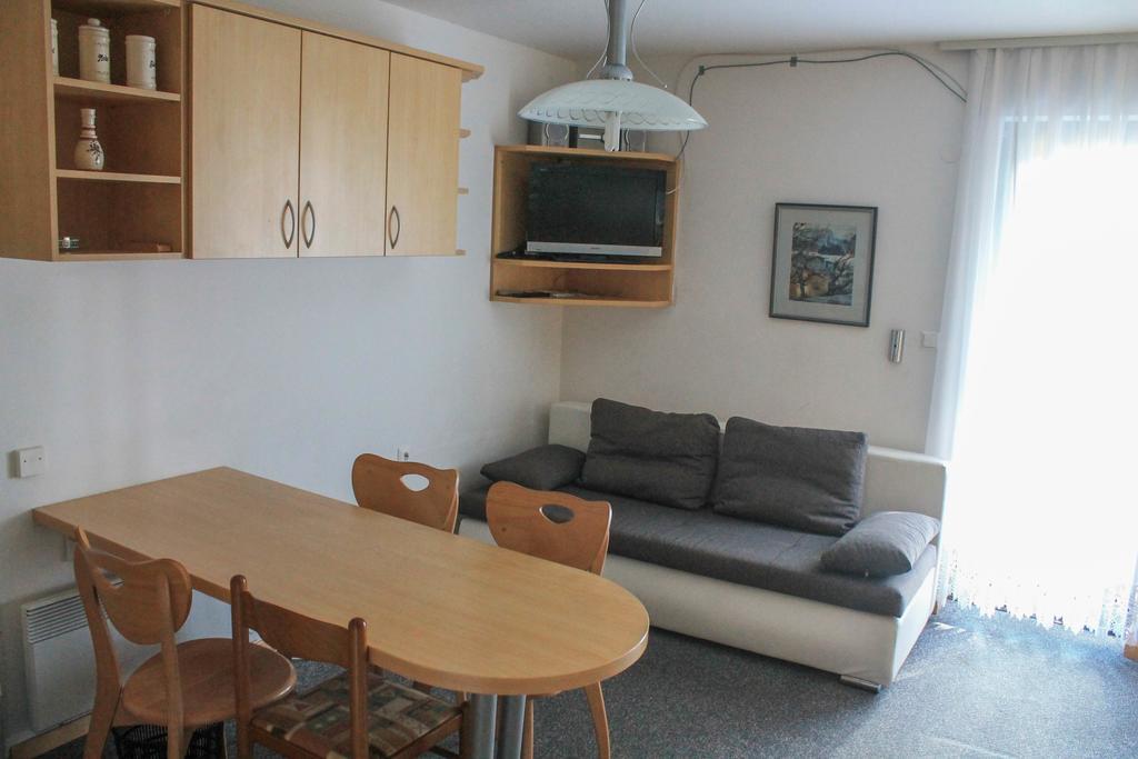 Apartments Rogla Зрече Екстер'єр фото