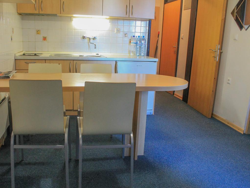 Apartments Rogla Зрече Екстер'єр фото