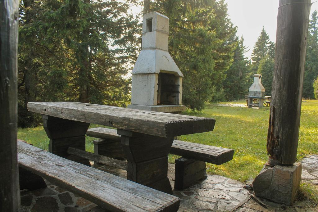 Apartments Rogla Зрече Екстер'єр фото